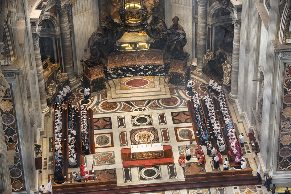 Aussicht vom Petersdom in Rom in den Vatican beim Summorum Pontificum