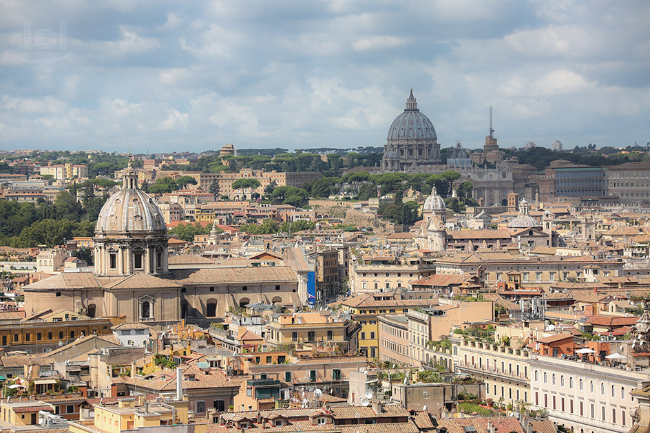 Aussicht vom Monumento Vittorio Emanuele II Richtung Vatican