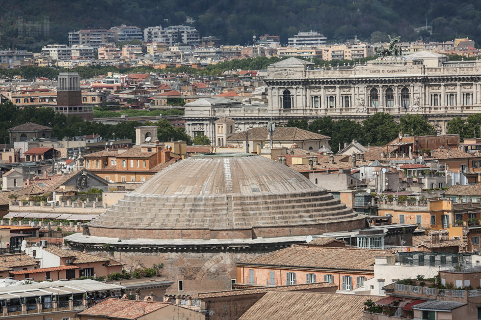 Aussicht vom Monumento Vittorio Emanuele II auf das Pantheon