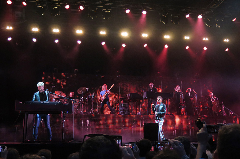 a-ha „Electric Summer 2018“ Tour / Dresden, Fimlnächte am Elbufer