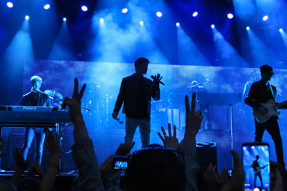 a-ha „Electric Summer 2018“ Tour / Dresden, Fimlnächte am Elbufer