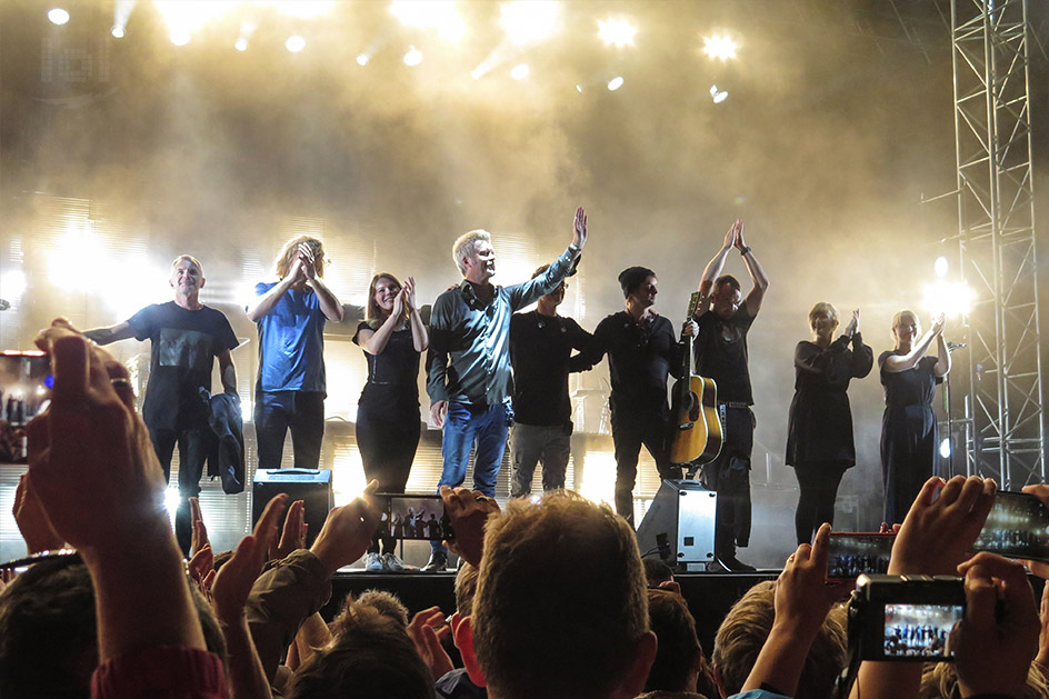 a-ha „Electric Summer 2018“ Tour / Dresden, Fimlnächte am Elbufer