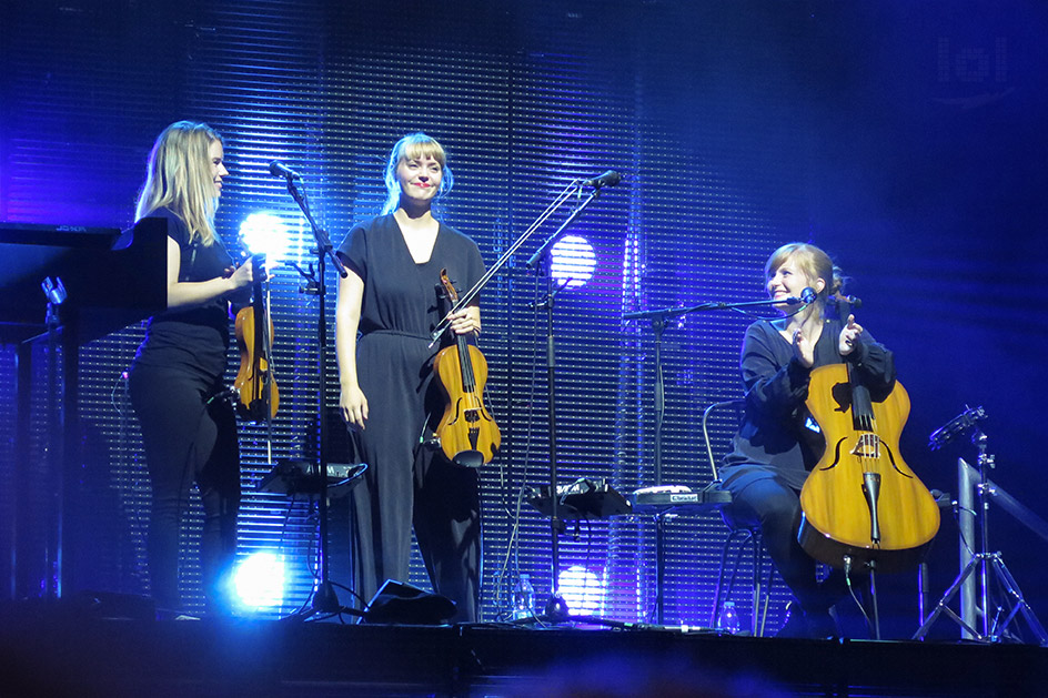 a-ha „Electric Summer 2018“ Tour / Dresden, Fimlnächte am Elbufer