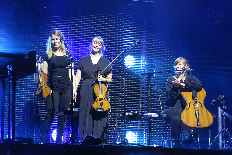 a-ha „Electric Summer 2018“ Tour / Dresden, Fimlnächte am Elbufer