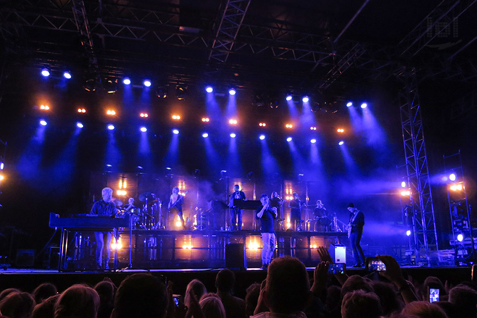 a-ha „Electric Summer 2018“ Tour / Dresden, Fimlnächte am Elbufer
