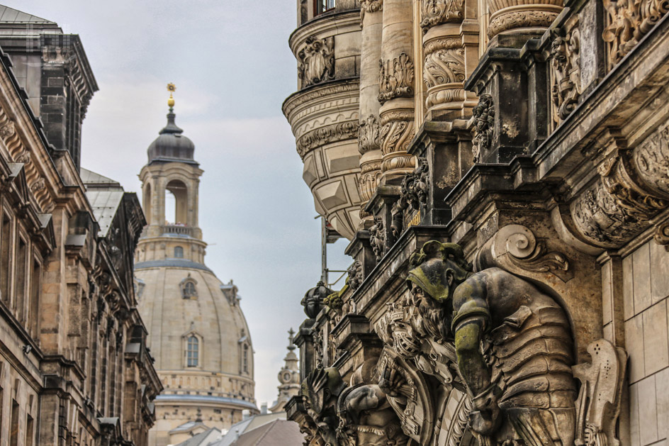 Frauenkirche Dresden und Skulpturen