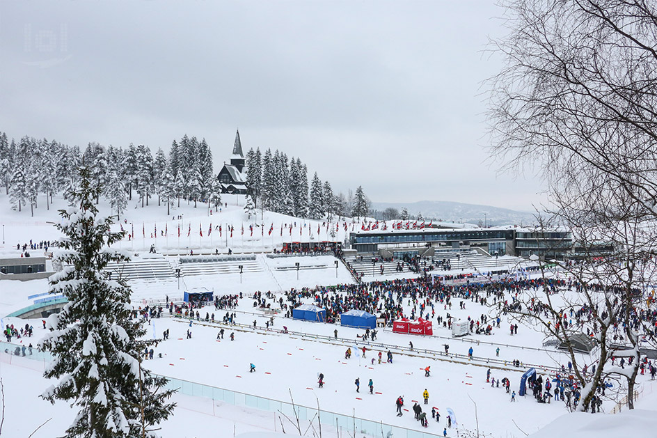 Skilanglauf-Wettbewerb Holmenkollmarsjen für Kinder
