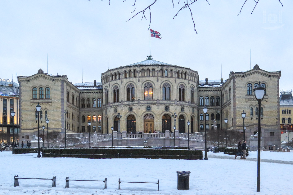 Das Parlaments-Gebäude (Stortinget)