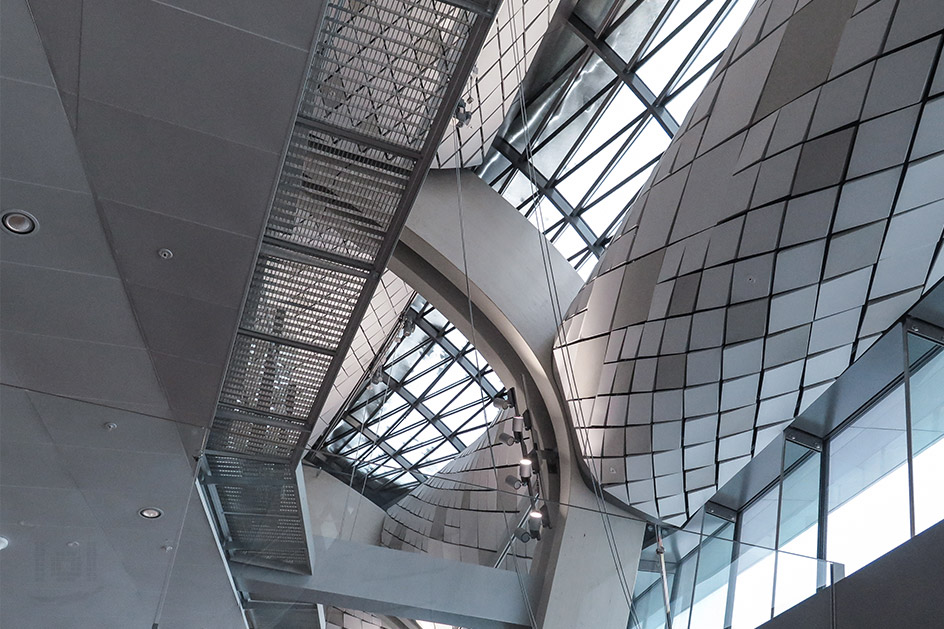 Imposante Architektur des Flughafen Oslo